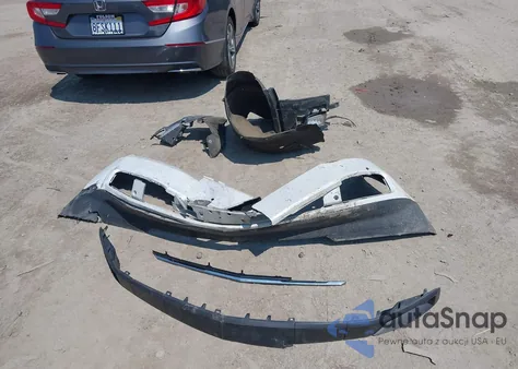 2017 Chevrolet Tahoe Premier z USA, uszkodzony, nr VIN 1GNSKCKC8HR246739